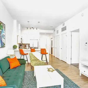 Apartment Modern 1br Downtown Oasis W Balcony & Rooftop Pool, Tampa